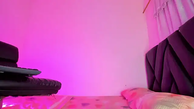 stephany doll  online show from 16, 1, 2026