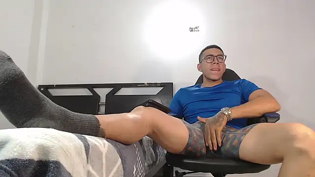 Sofiafuck20 online show from 12, 4, 2026