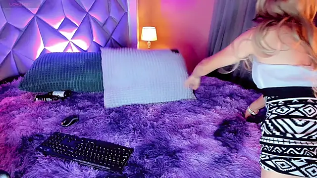 Snapshot of Rodd__y chatting on 8, 3, 2025 Rodd y online show from 8, 3, 2025