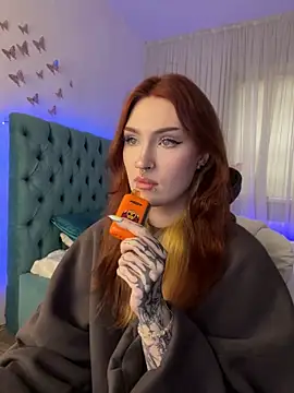  Chlo  e online show from 17, 10, 2025