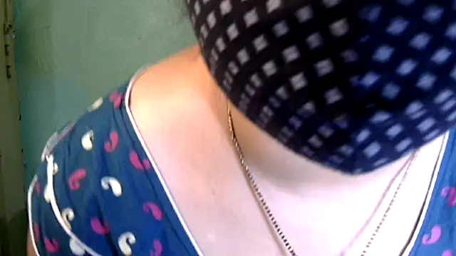 Snapshot of hotty_Sexy-couple chatting on 19, 12, 2024 hotty Sexy-couple online show from 19, 12, 2024