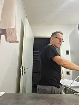 DarrenSullivanSlut online show from 16, 12, 2024