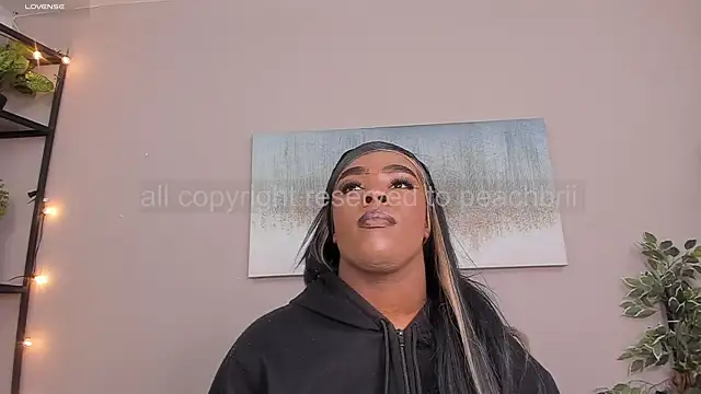 Snapshot of Briana_Wells_ chatting on 2, 12, 2025 Briana Wells online show from 2, 12, 2025