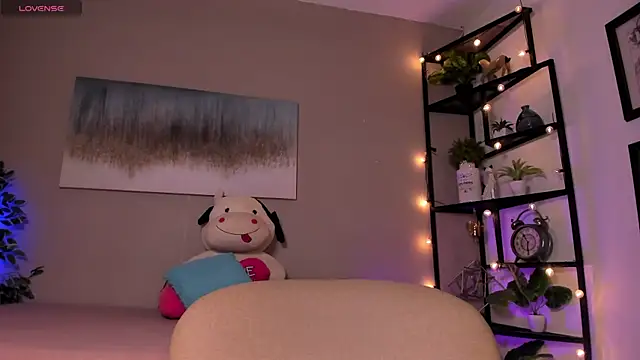 Snapshot of Briana_Wells_ chatting on 9, 4, 2026 Briana Wells online show from 9, 4, 2026