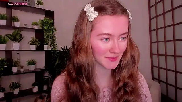 KateCuddle online show from 22, 12, 2025