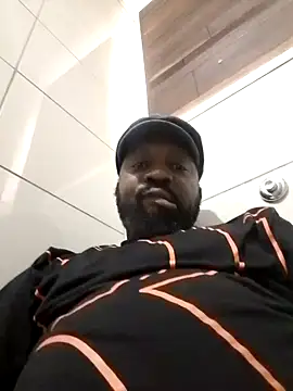 Snapshot of TYGER999 chatting on 8, 2, 2025 TYGER999 online show from 8, 2, 2025