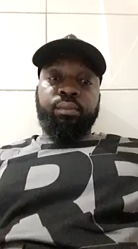 Snapshot of TYGER999 chatting on 12, 2, 2025 TYGER999 online show from 12, 2, 2025