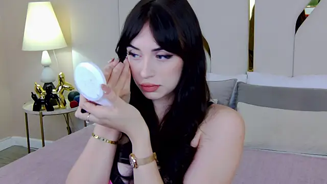 Betty Bridge online show from 19, 10, 2025