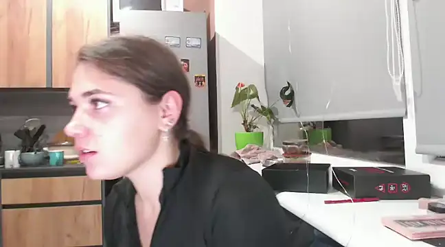 Snapshot of delightful_sofi chatting on 30, 12, 2024 delightful sofi online show from 30, 12, 2024