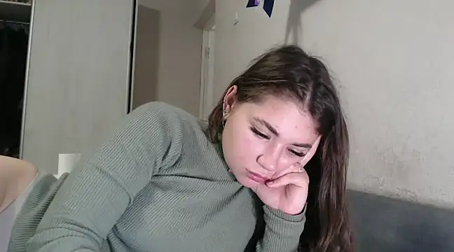 Snapshot of delightful_sofi chatting on 6, 2, 2025 delightful sofi online show from 6, 2, 2025