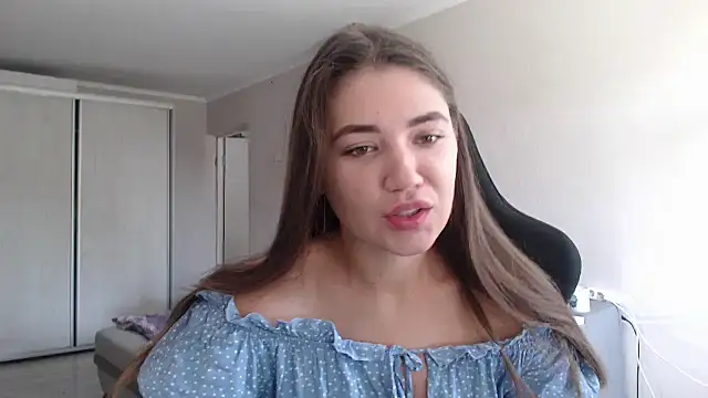 Snapshot of delightful_sofi chatting on 11, 9, 2025 delightful sofi online show from 11, 9, 2025