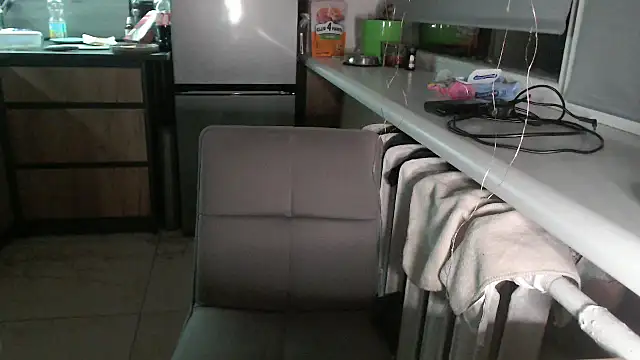 Snapshot of delightful_sofi chatting on 12, 10, 2025 delightful sofi online show from 12, 10, 2025