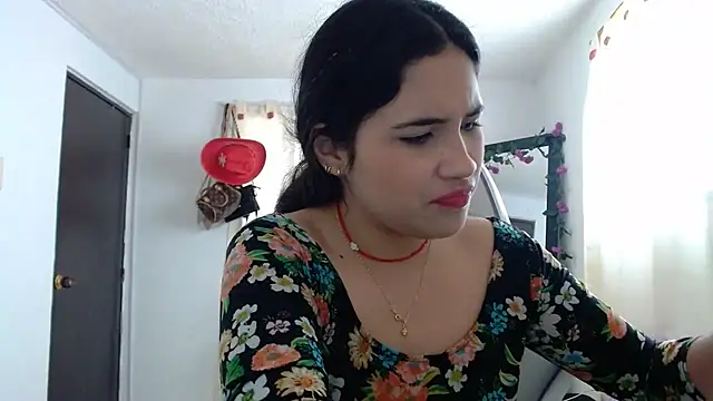 Snapshot of InocentHeaven1 chatting on 12, 12, 2024 InocentHeaven1 online show from 12, 12, 2024