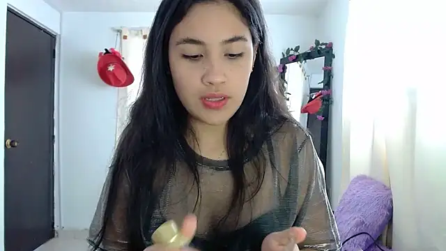 Snapshot of InocentHeaven1 chatting on 5, 2, 2025 InocentHeaven1 online show from 5, 2, 2025