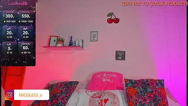 Snapshot of Nicole_x chatting on 22, 12, 2024 Nicole x online show from 22, 12, 2024