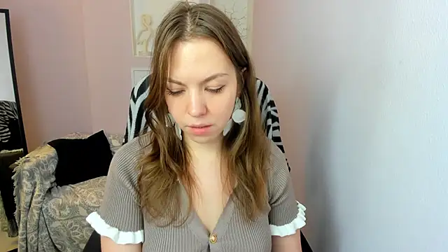 Snapshot of Persephoni chatting on 10, 7, 2026 Persephoni online show from 10, 7, 2026