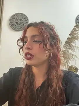 LiaVillalobos online show from 20, 4, 2026