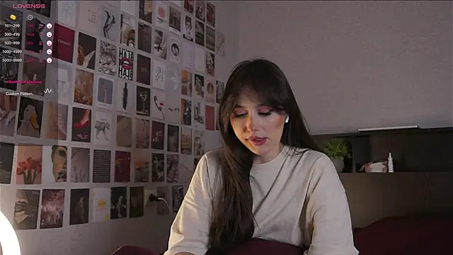 Snapshot of itssophiie chatting on 17, 10, 2025 itssophiie online show from 17, 10, 2025