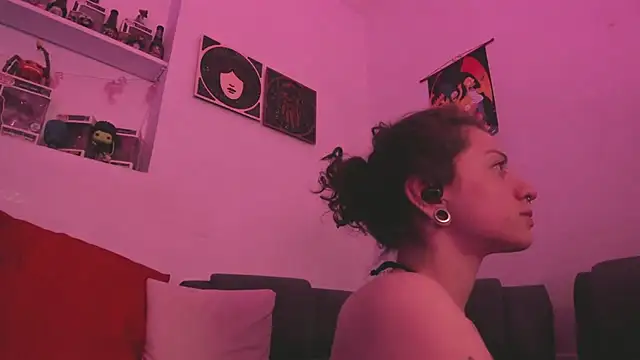 Agathaks online show from 19, 2, 2025