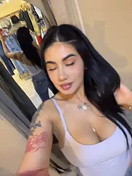 clarachanelricek online show from 8, 4, 2026