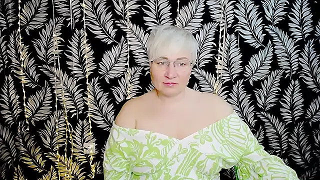 Olivia playful online show from 8, 6, 2026