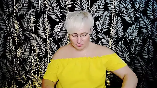 Olivia playful online show from 25, 7, 2026