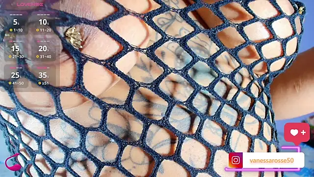 Snapshot of Julieth_Rossi chatting on 1, 10, 2025 Julieth Rossi online show from 1, 10, 2025