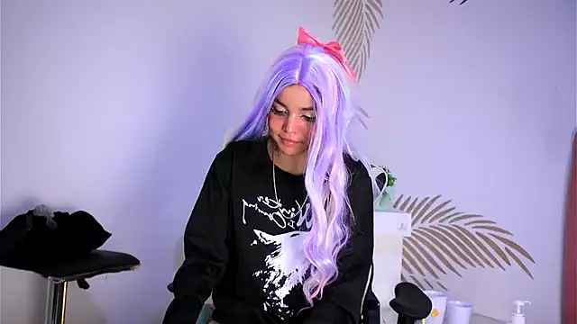 Snapshot of dianebleu chatting on 18, 2, 2025 dianebleu online show from 18, 2, 2025