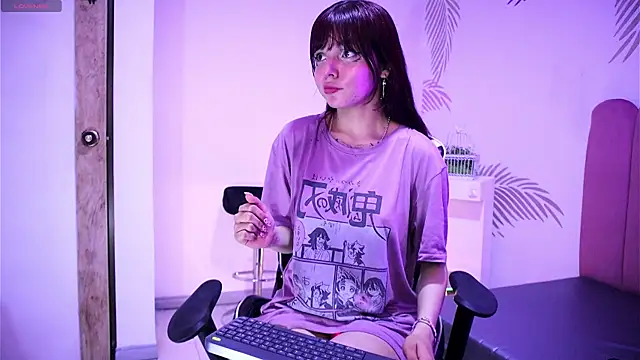 Snapshot of dianebleu chatting on 15, 3, 2025 dianebleu online show from 15, 3, 2025