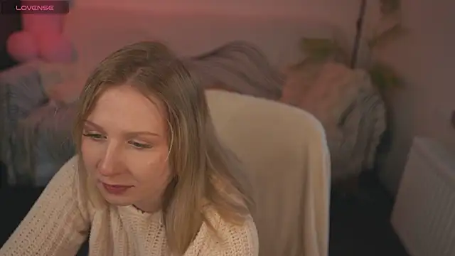  Killer Smile  online show from 14, 2, 2025