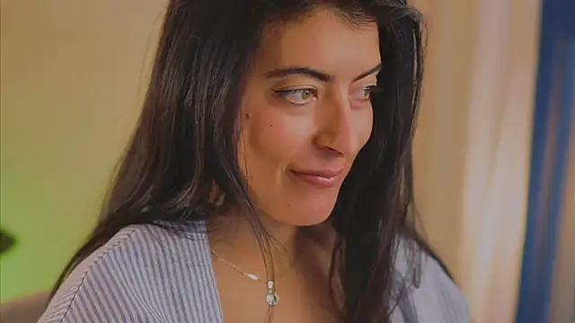 anabelcurvy online show from 17, 2, 2025