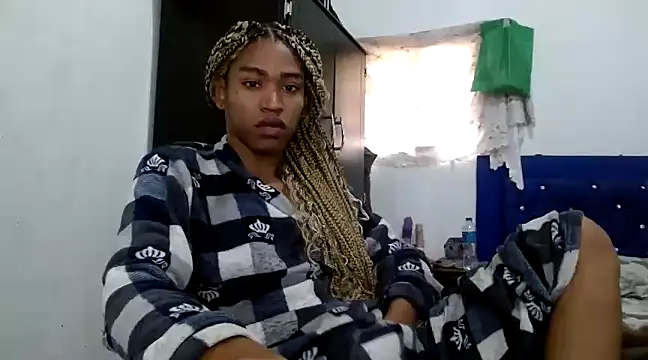 Snapshot of angelamarie1 chatting on 30, 12, 2024 angelamarie1 online show from 30, 12, 2024