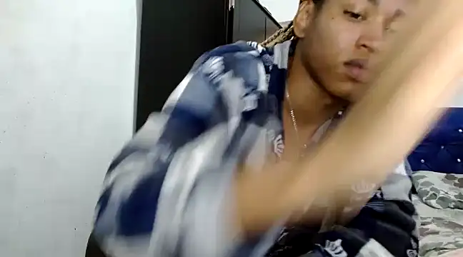 Snapshot of angelamarie1 chatting on 14, 1, 2025 angelamarie1 online show from 14, 1, 2025