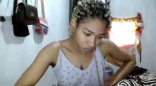 Snapshot of angelamarie1 chatting on 20, 1, 2025 angelamarie1 online show from 20, 1, 2025