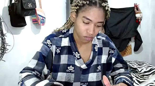 Snapshot of angelamarie1 chatting on 22, 1, 2025 angelamarie1 online show from 22, 1, 2025