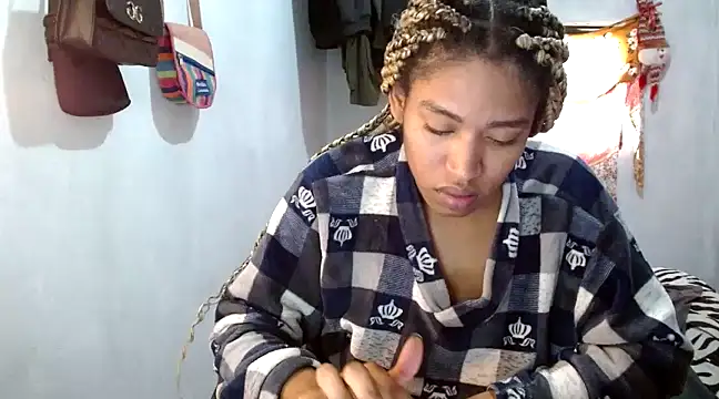 Snapshot of angelamarie1 chatting on 6, 2, 2025 angelamarie1 online show from 6, 2, 2025