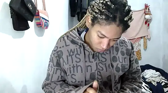 Snapshot of angelamarie1 chatting on 14, 2, 2025 angelamarie1 online show from 14, 2, 2025