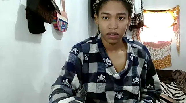 Snapshot of angelamarie1 chatting on 18, 2, 2025 angelamarie1 online show from 18, 2, 2025