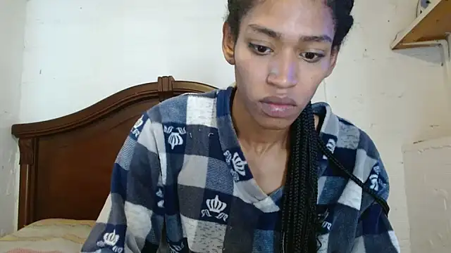 Snapshot of angelamarie1 chatting on 2, 7, 2026 angelamarie1 online show from 2, 7, 2026
