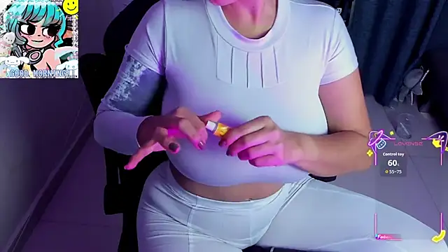 Snapshot of Roxy_clark chatting on 2, 2, 2026 Roxy clark online show from 2, 2, 2026