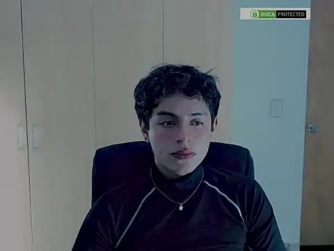 Snapshot of ZHALEM chatting on 18, 11, 2025 ZHALEM online show from 18, 11, 2025