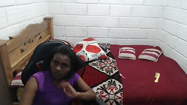 Snapshot of sexyjustin202 chatting on 20, 12, 2024 sexyjustin202 online show from 20, 12, 2024