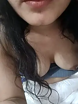 Snapshot of CuteSarikaLIVE chatting on 26, 2, 2025 CuteSarikaLIVE online show from 26, 2, 2025