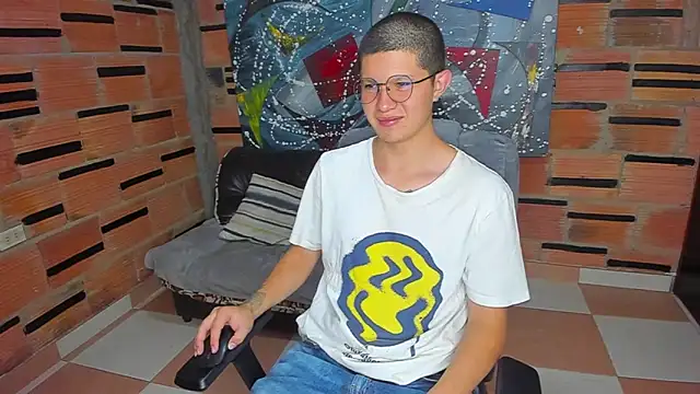 patrik 027 online show from 17, 2, 2025