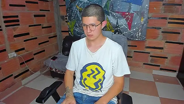 patrik 027 online show from 17, 2, 2025