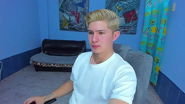 patrik 027 online show from 7, 10, 2025