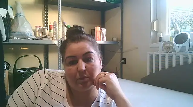 Snapshot of Mileva88 chatting on 7, 1, 2025 Mileva88 online show from 7, 1, 2025