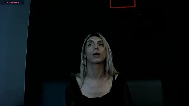 Snapshot of Victoria_Badgal_ chatting on 12, 12, 2024 Victoria Badgal online show from 12, 12, 2024