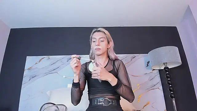 Snapshot of Victoria_Badgal_ chatting on 24, 2, 2025 Victoria Badgal online show from 24, 2, 2025