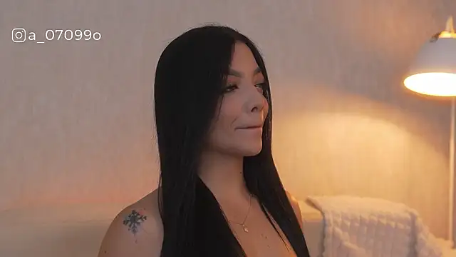 sarah hiill online show from 7, 2, 2026